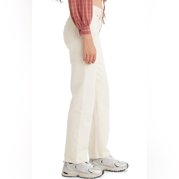 Levi’s Women’s Low Pro Straight  Cream Jeans - Picture 3 of 10